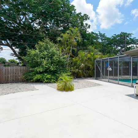 Heated Pool Home - Close To Beaches, Restaurants & More! Sarasota Exterior photo